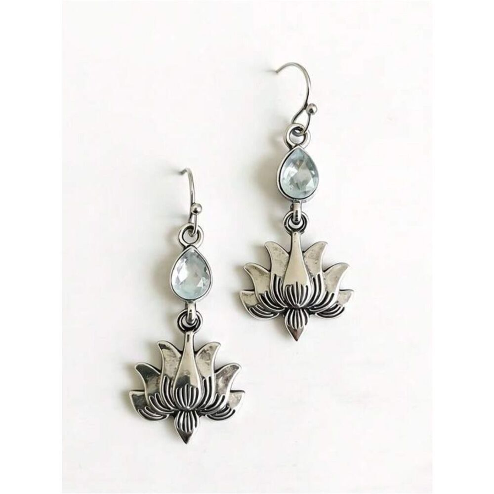 Lotus dangle earrings  S415